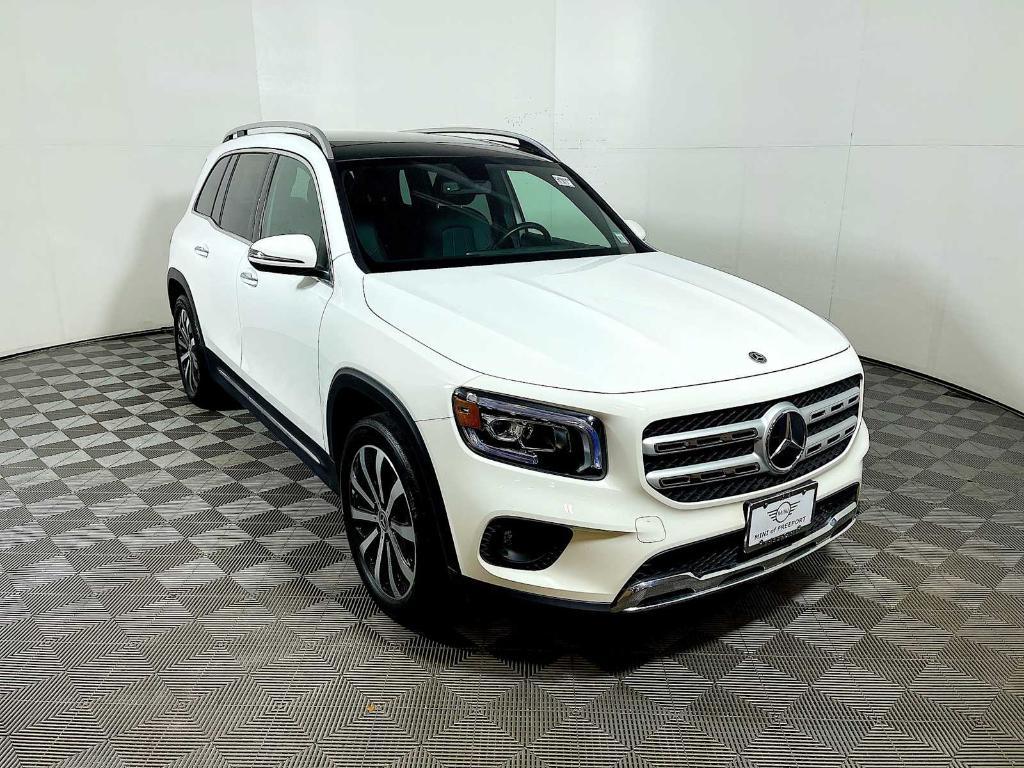 used 2023 Mercedes-Benz GLB 250 car, priced at $34,943