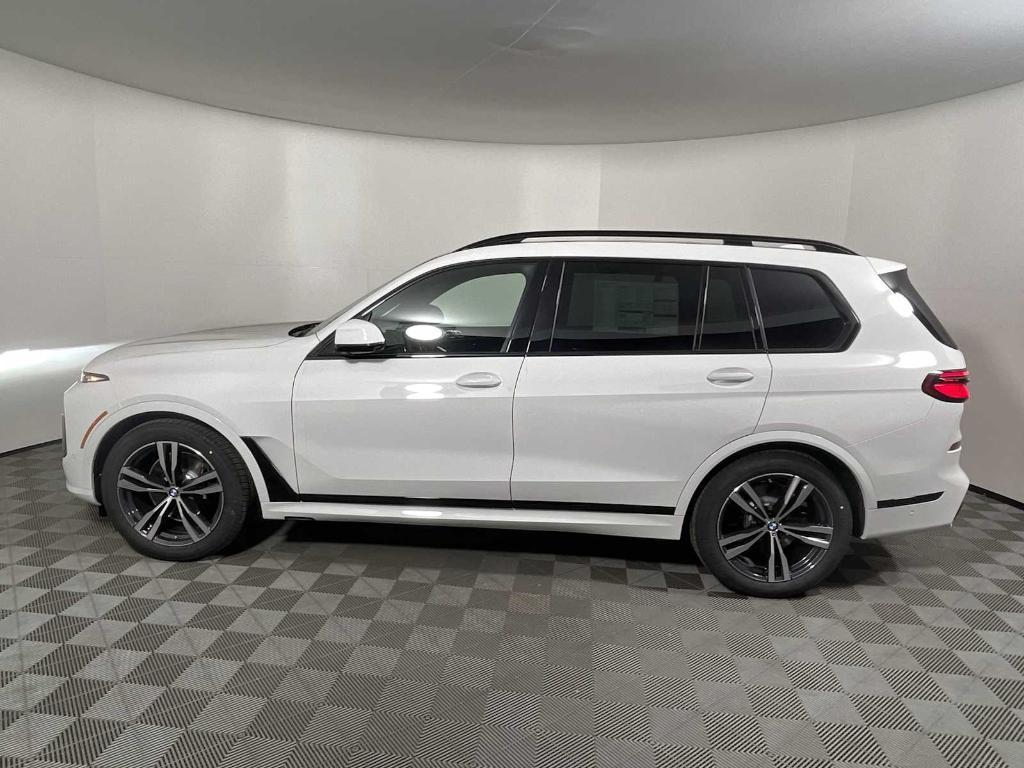 new 2026 BMW X7 car, priced at $94,525