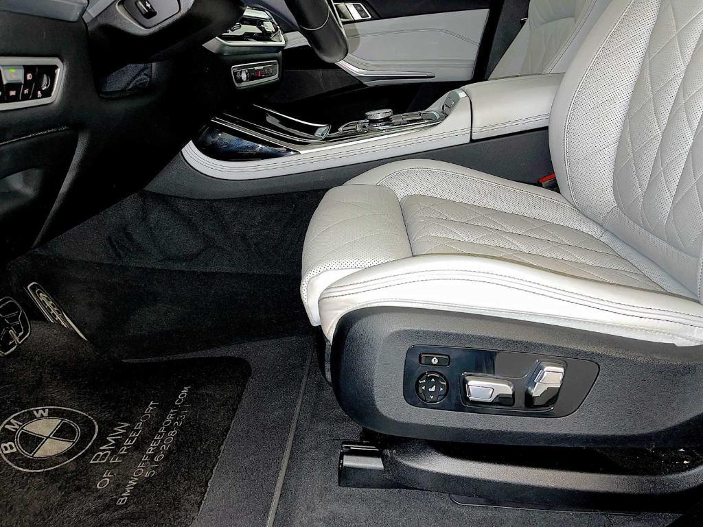 used 2023 BMW X7 car, priced at $69,998