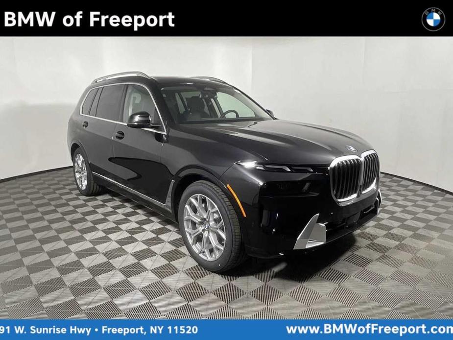 new 2025 BMW X7 car, priced at $90,475