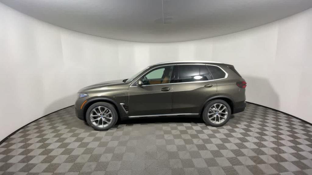 new 2025 BMW X5 PHEV car, priced at $79,025