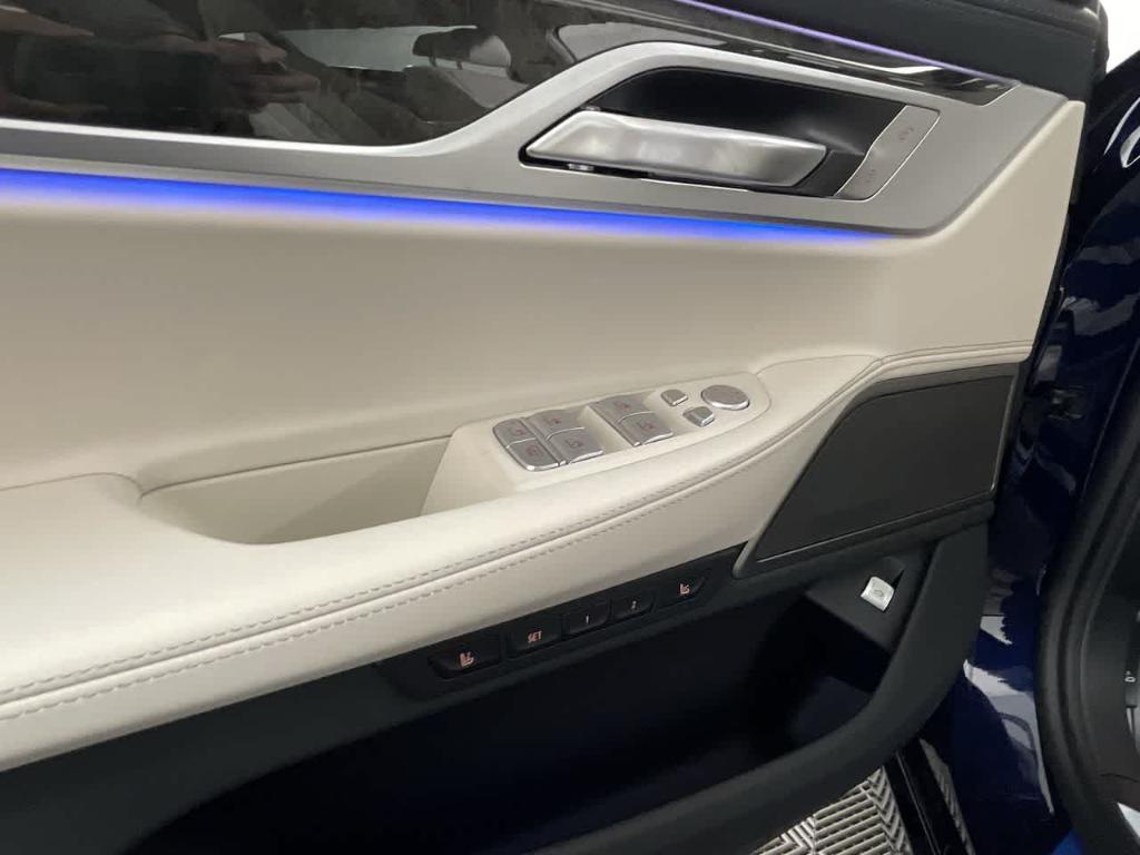 used 2022 BMW 750 car, priced at $58,943