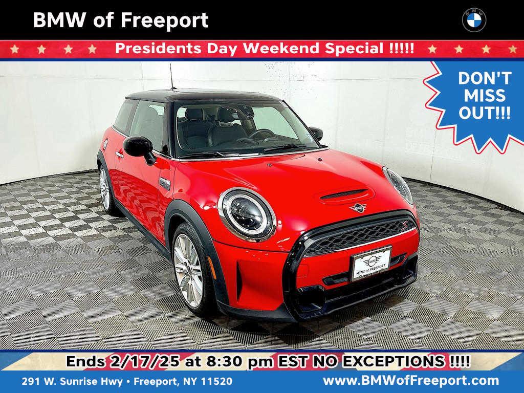 used 2022 MINI Hardtop car, priced at $20,998