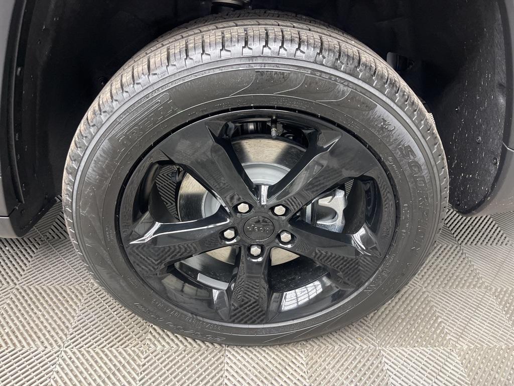 new 2025 Jeep Grand Cherokee L car, priced at $55,357