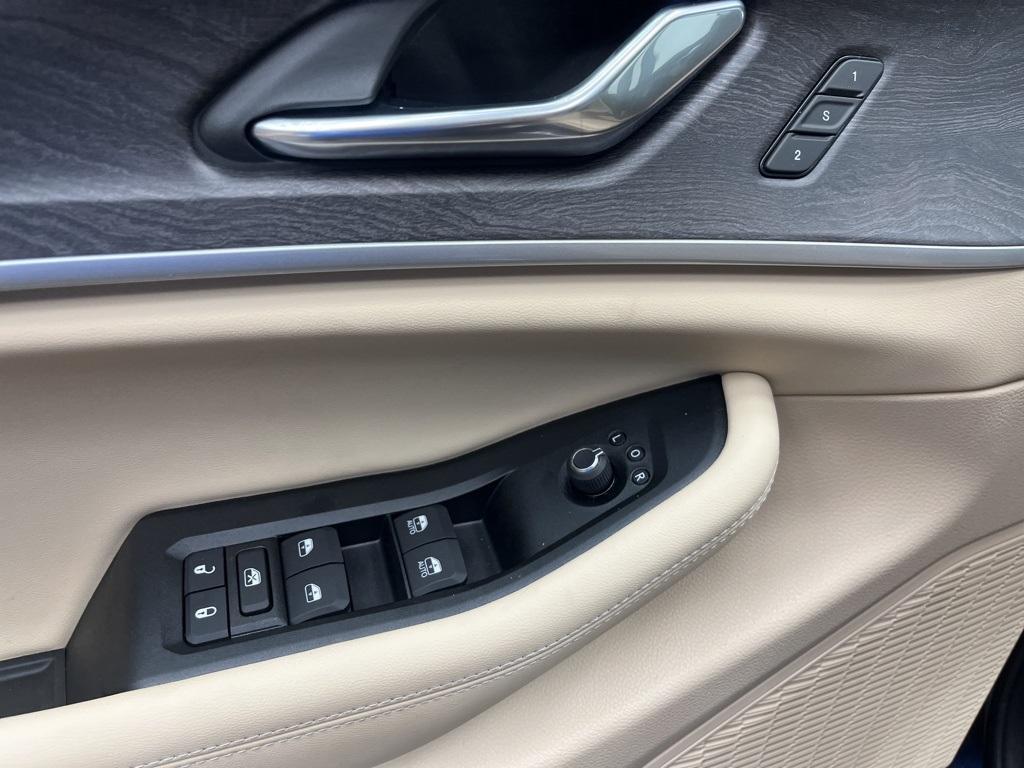 new 2025 Jeep Grand Cherokee L car, priced at $55,357