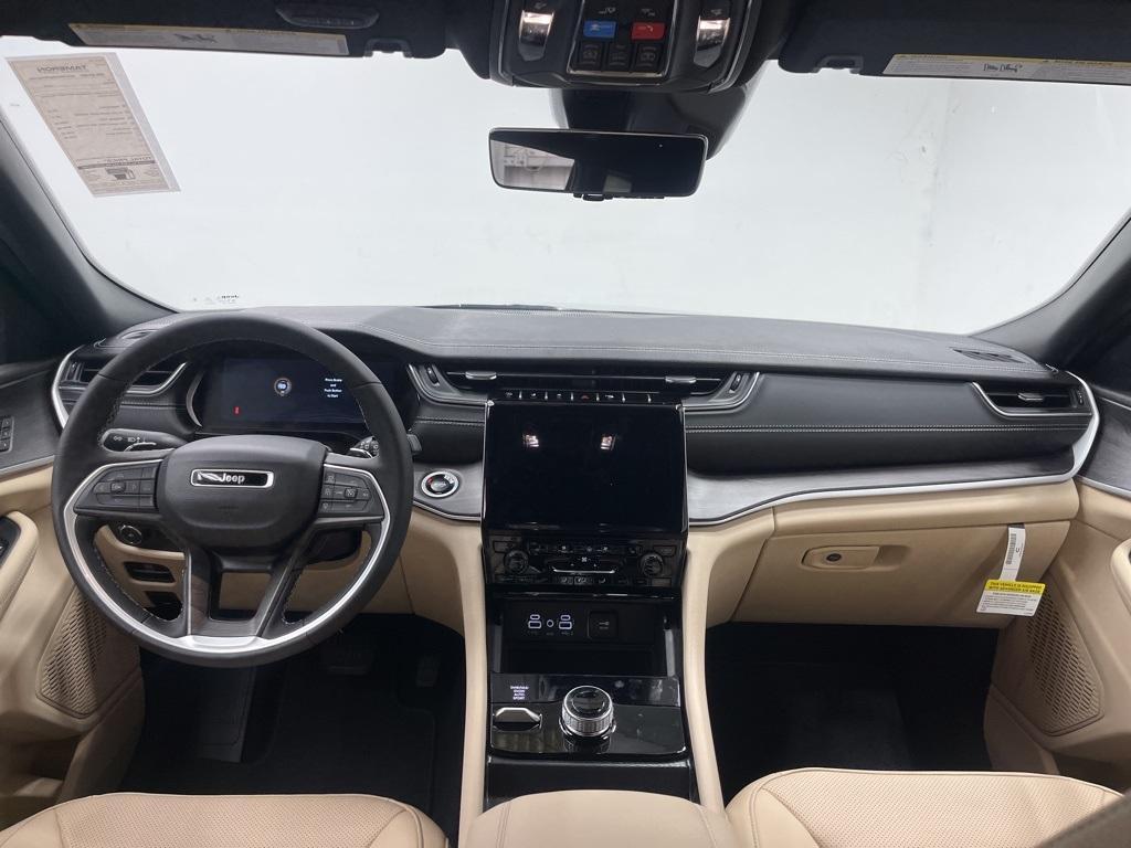 new 2025 Jeep Grand Cherokee L car, priced at $55,357