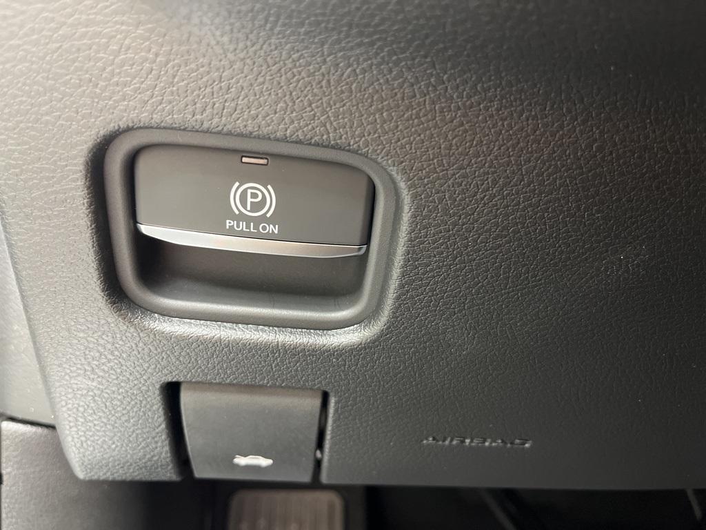 new 2025 Jeep Grand Cherokee car, priced at $51,565