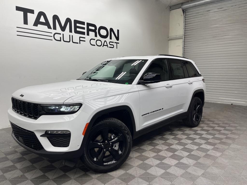 new 2025 Jeep Grand Cherokee car, priced at $51,565
