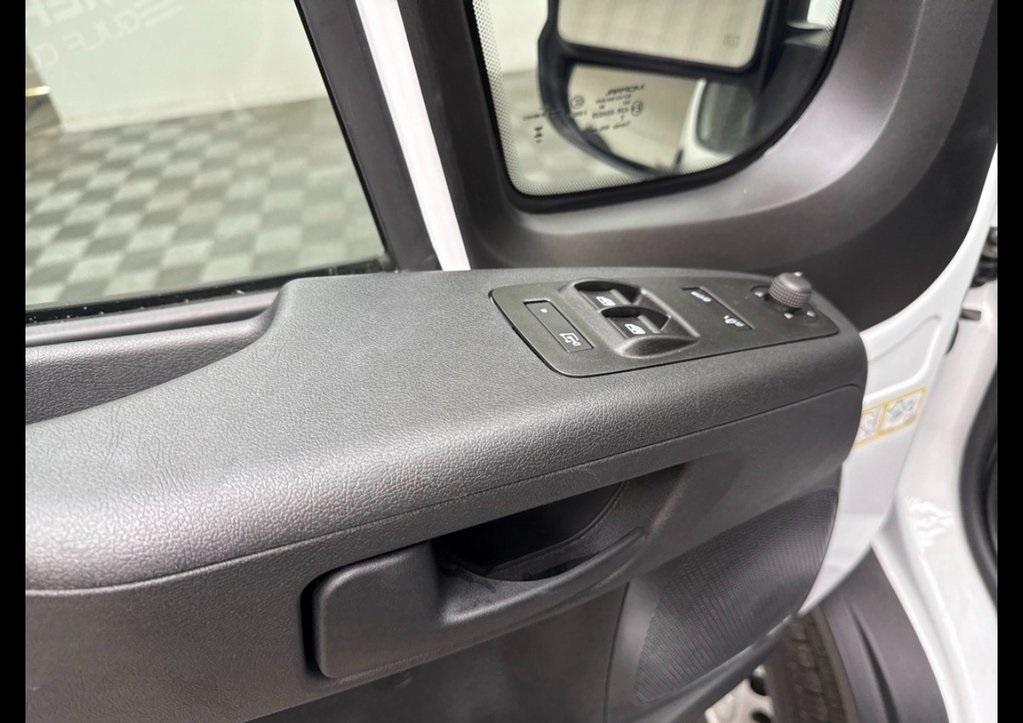new 2025 Ram ProMaster 2500 car, priced at $51,164