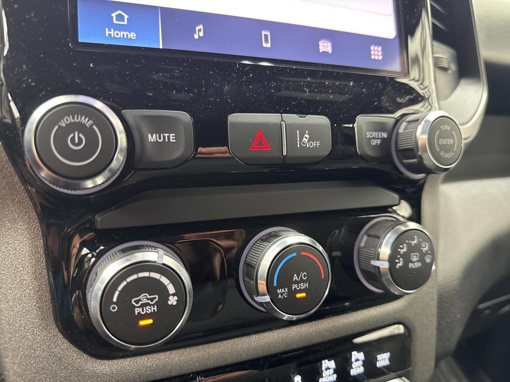 new 2025 Ram 1500 car, priced at $52,479