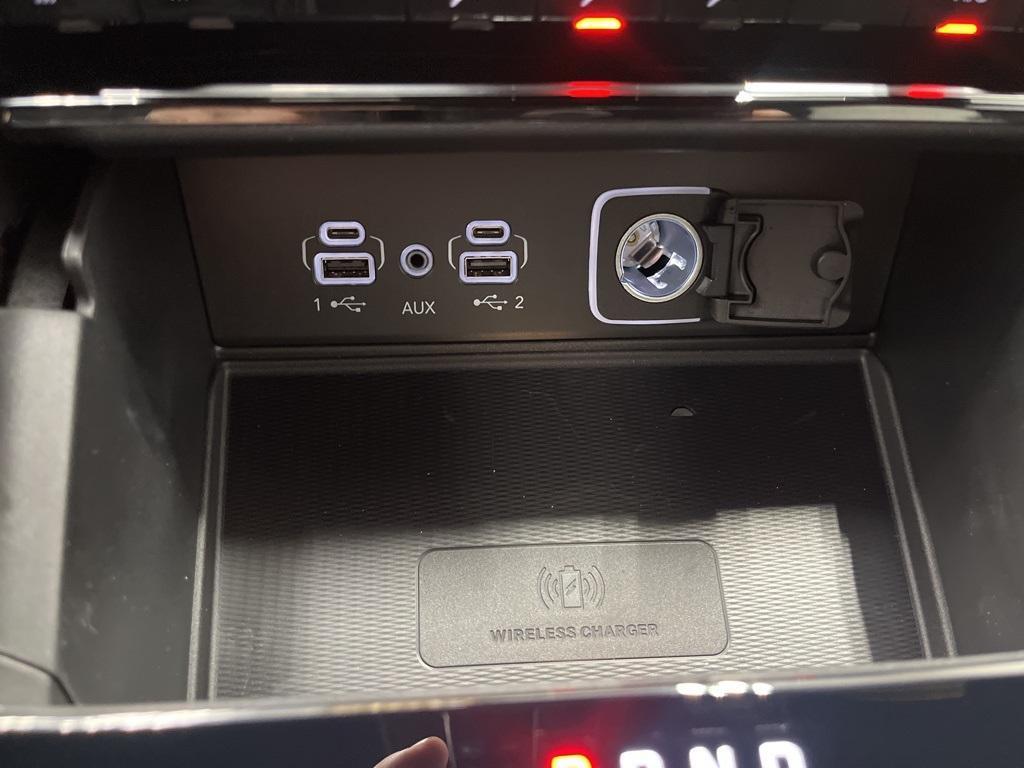 new 2025 Jeep Grand Cherokee car, priced at $44,253