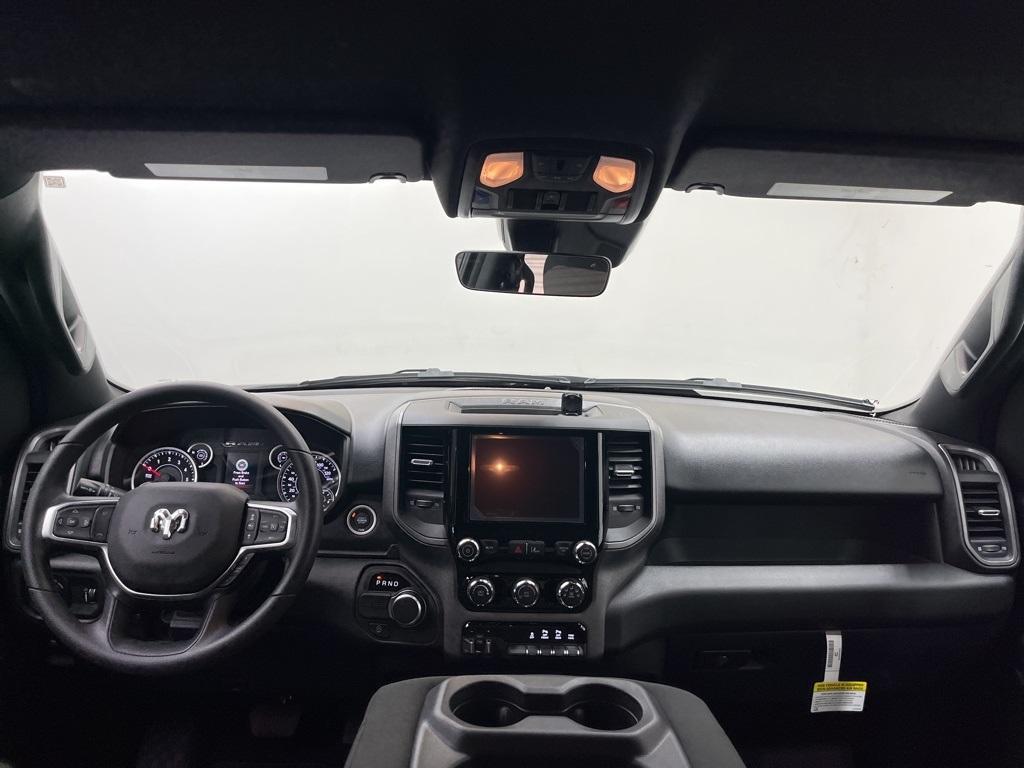 new 2025 Ram 1500 car, priced at $42,000