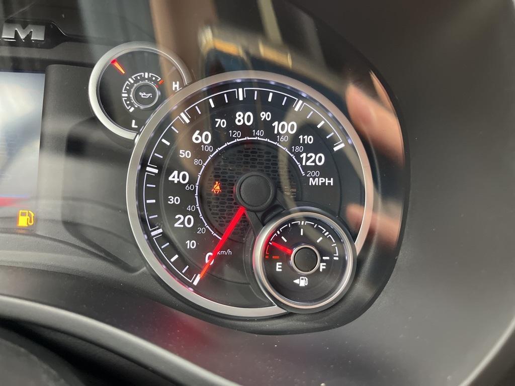 new 2025 Ram 1500 car, priced at $42,000