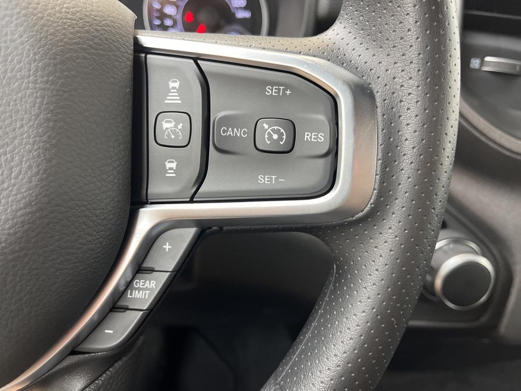 new 2025 Ram 1500 car, priced at $42,000