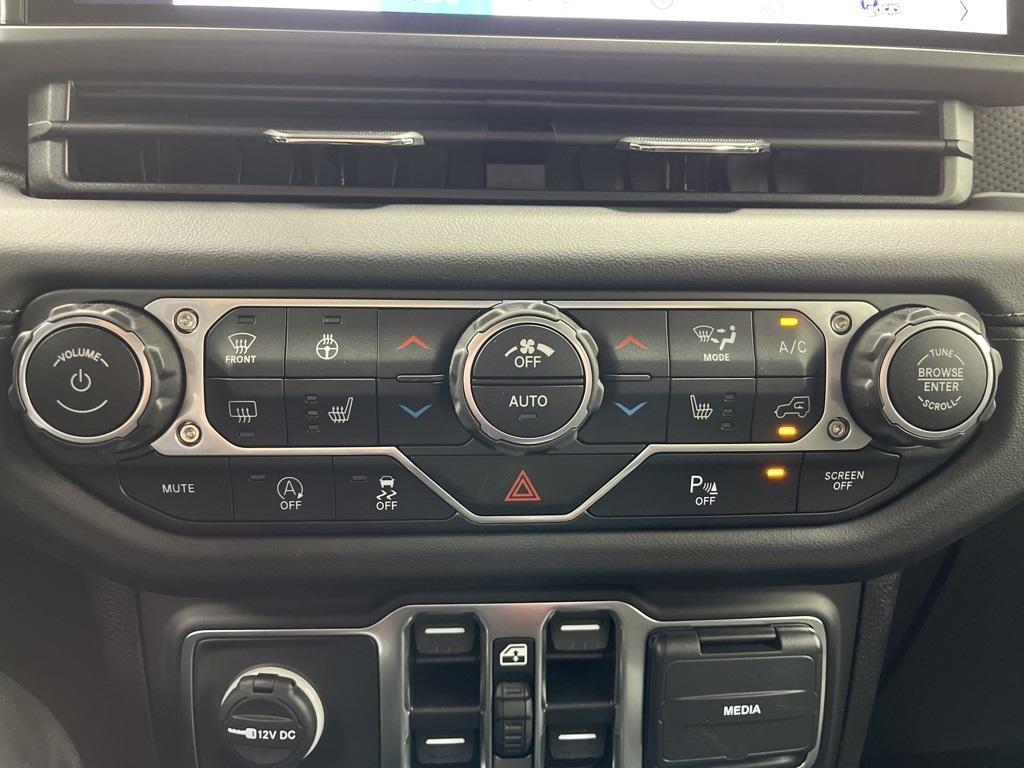 new 2025 Jeep Wrangler car, priced at $53,000