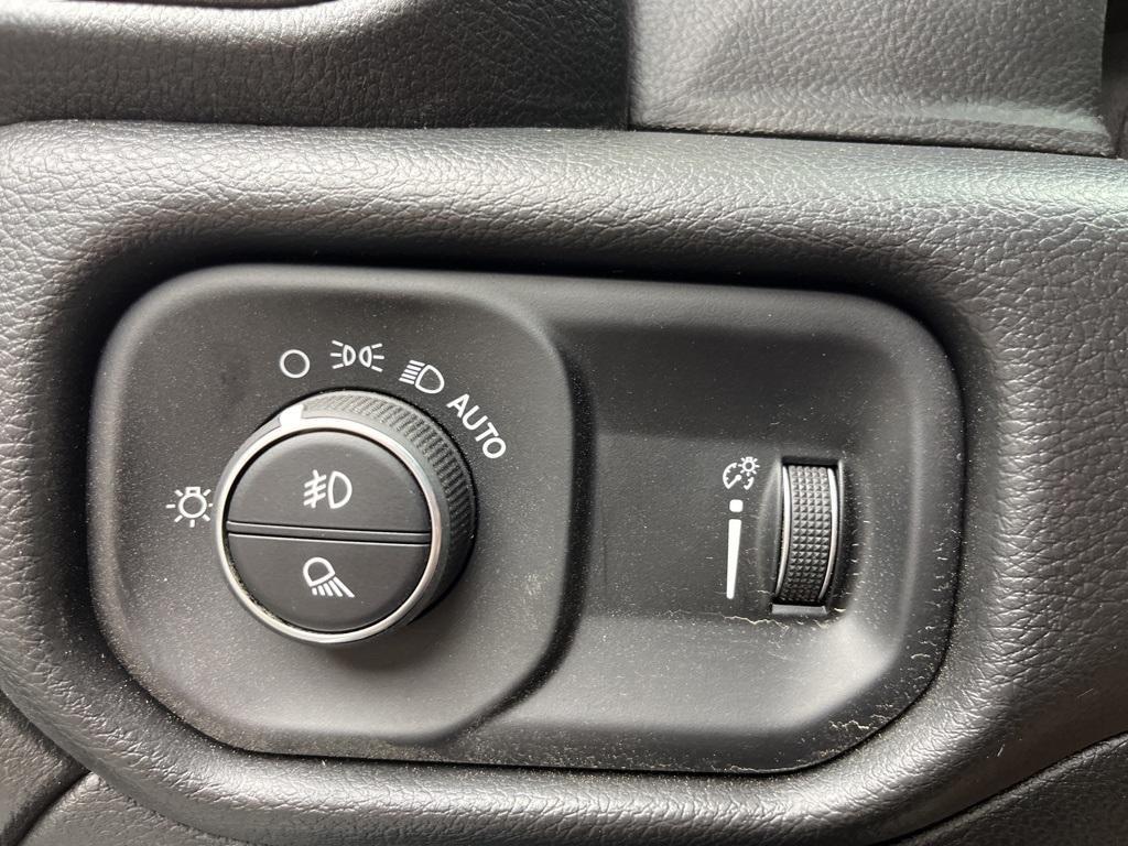 new 2025 Ram 2500 car