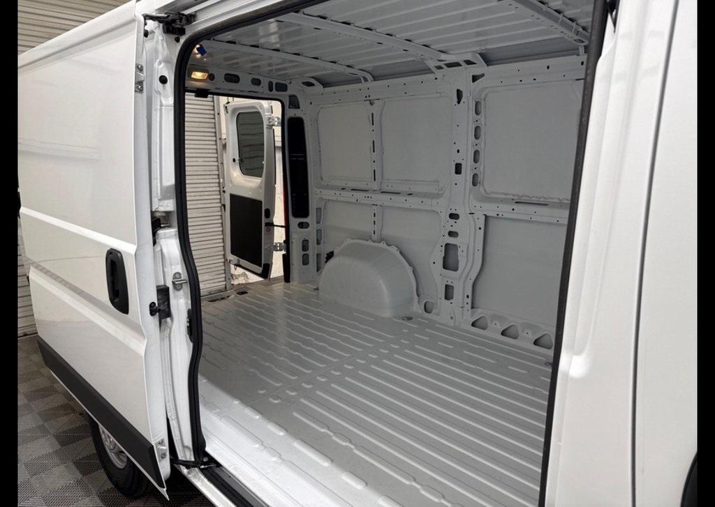 new 2025 Ram ProMaster 2500 car, priced at $51,164