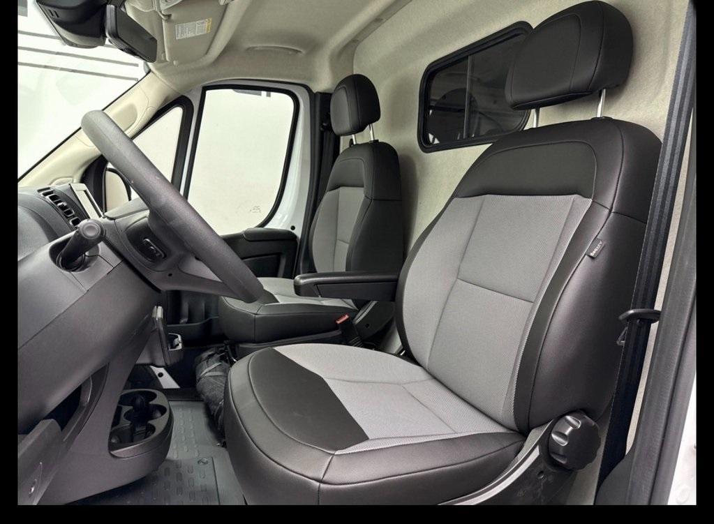 new 2025 Ram ProMaster 2500 car, priced at $51,164
