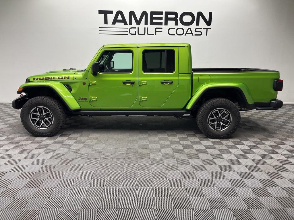 new 2025 Jeep Gladiator car, priced at $58,450