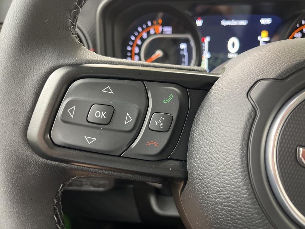 new 2025 Jeep Gladiator car, priced at $58,450