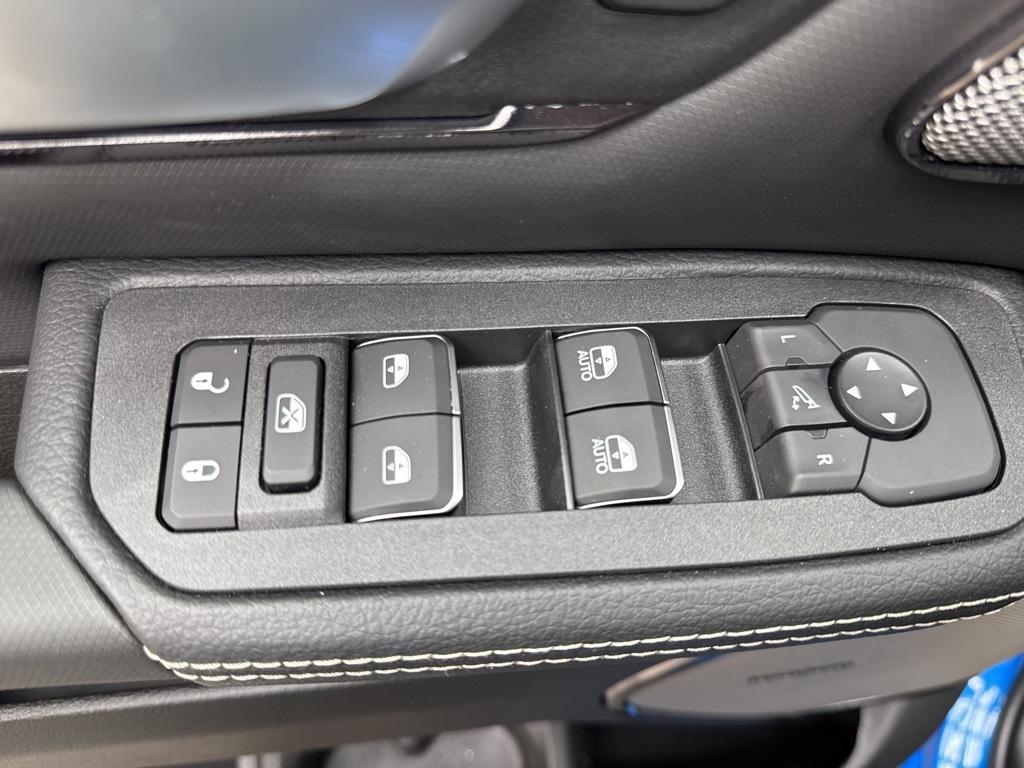 new 2025 Ram 1500 car, priced at $70,620