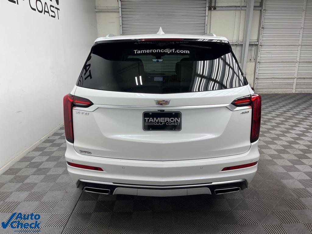 used 2022 Cadillac XT6 car, priced at $32,400