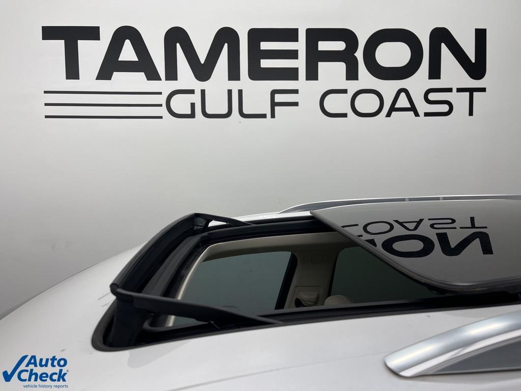 used 2022 Cadillac XT6 car, priced at $32,400