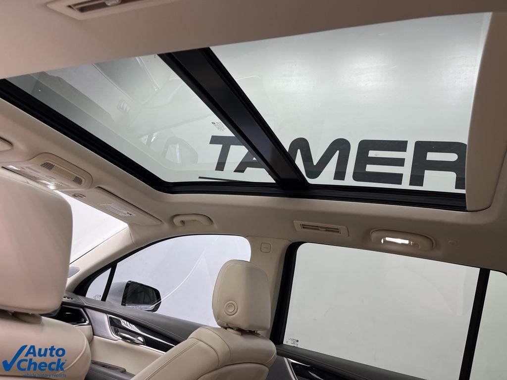 used 2022 Cadillac XT6 car, priced at $32,400