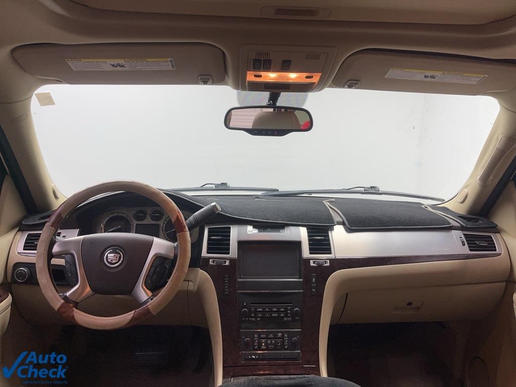 used 2014 Cadillac Escalade car, priced at $16,991