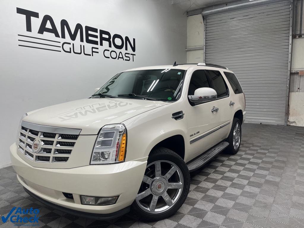 used 2014 Cadillac Escalade car, priced at $16,991