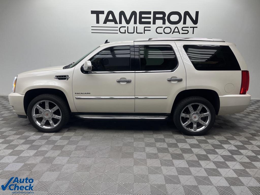 used 2014 Cadillac Escalade car, priced at $16,991