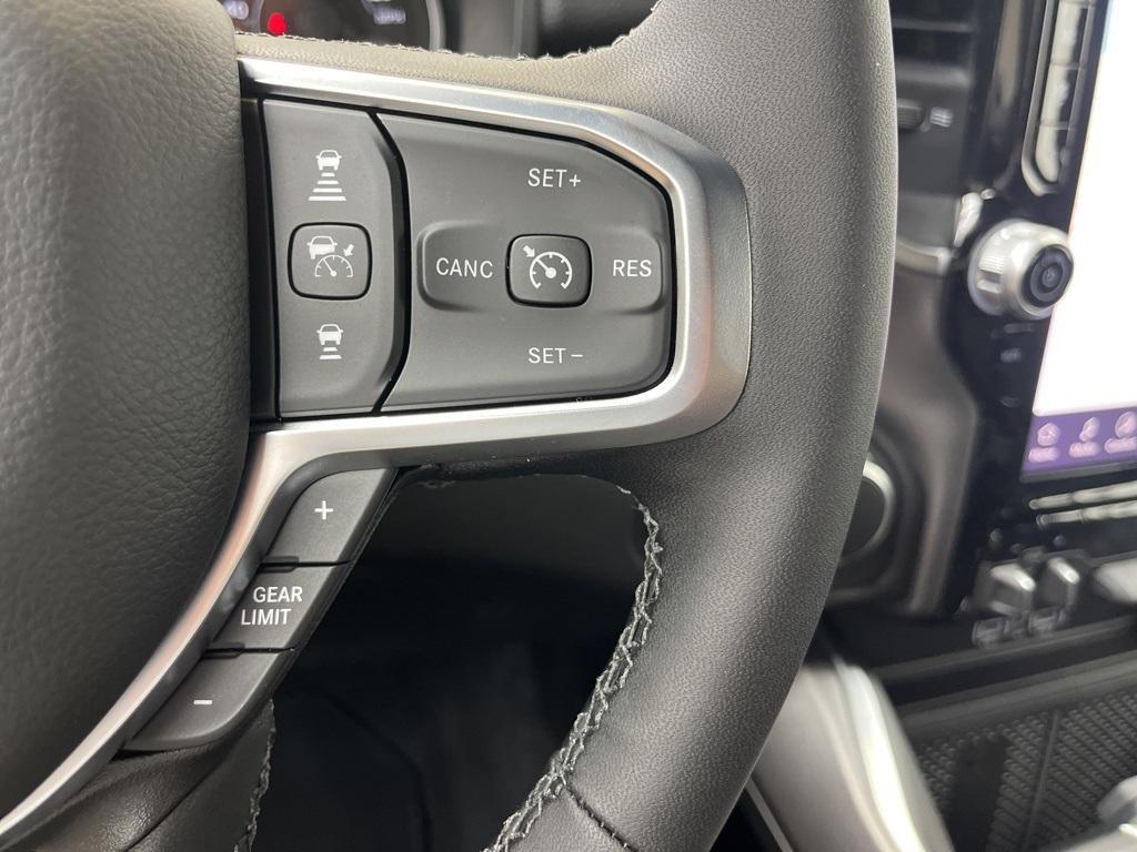 new 2025 Ram 1500 car, priced at $57,565