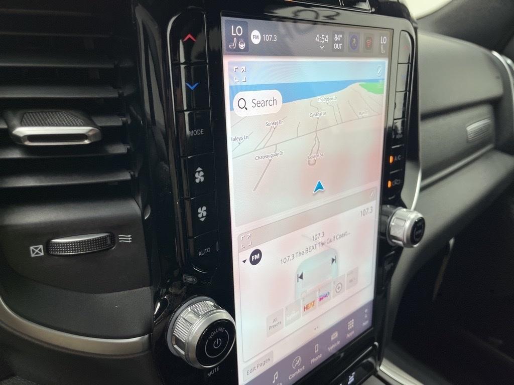 new 2025 Ram 1500 car, priced at $57,565
