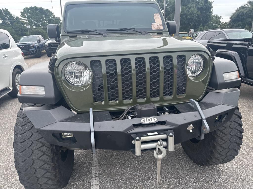used 2021 Jeep Gladiator car