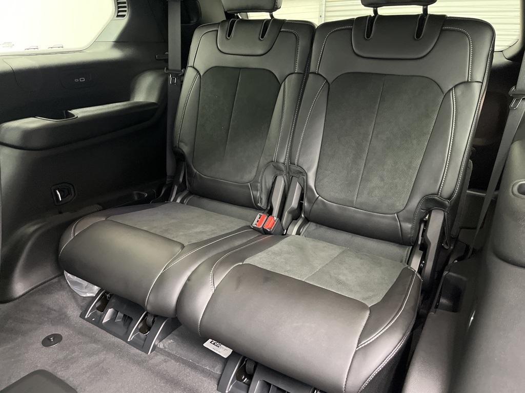 new 2025 Jeep Grand Cherokee L car, priced at $46,561