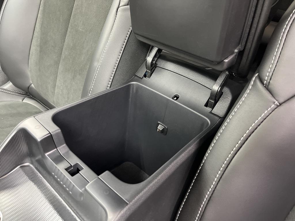 new 2025 Jeep Grand Cherokee L car, priced at $46,561