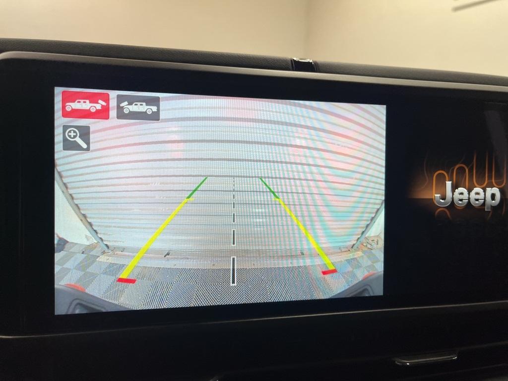 new 2025 Jeep Gladiator car, priced at $55,170