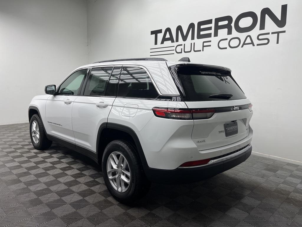 new 2025 Jeep Grand Cherokee car, priced at $38,000