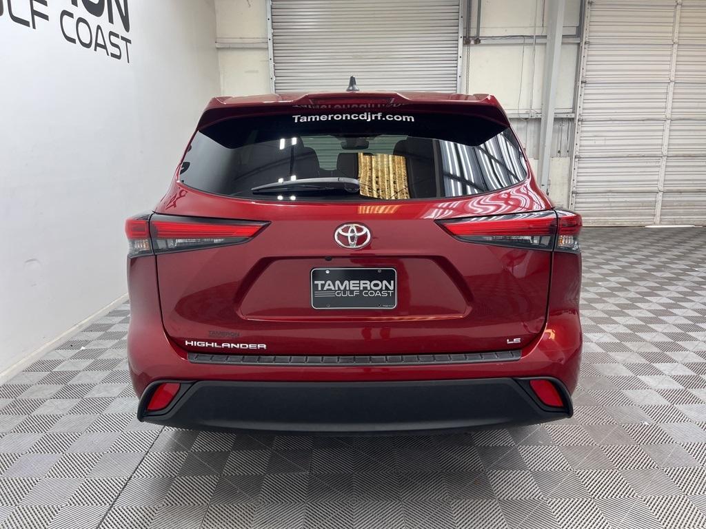 used 2022 Toyota Highlander car, priced at $28,347