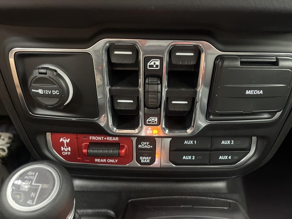 new 2025 Jeep Wrangler car, priced at $104,358