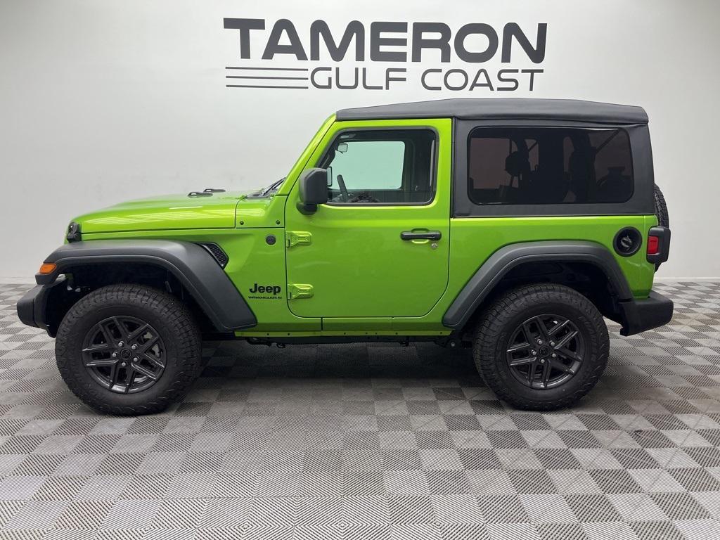 new 2025 Jeep Wrangler car