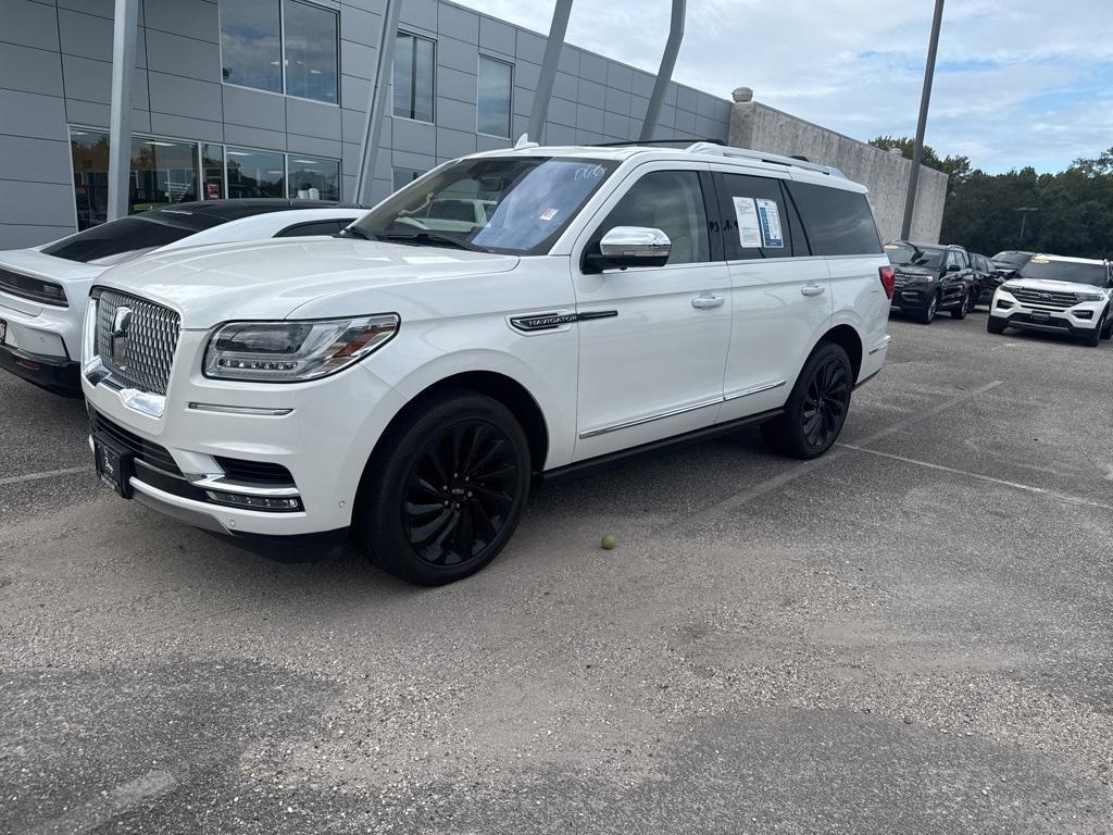 used 2020 Lincoln Navigator car, priced at $40,000