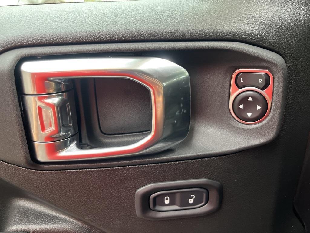 new 2025 Jeep Gladiator car, priced at $54,870