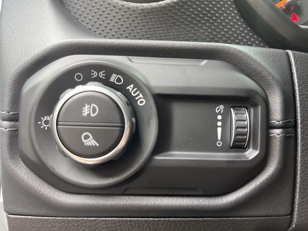 new 2025 Jeep Gladiator car, priced at $60,505