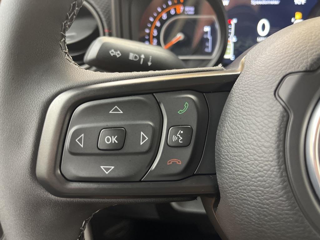 new 2025 Jeep Gladiator car, priced at $60,505