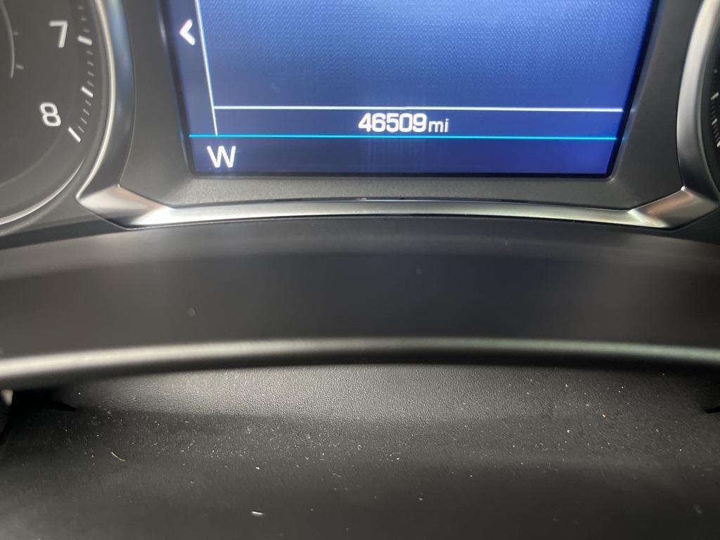 used 2023 Chevrolet Equinox car, priced at $22,000