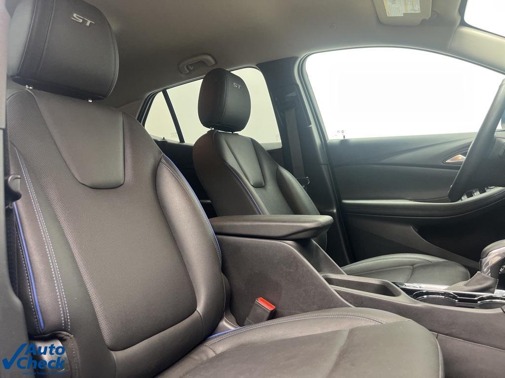 used 2025 Buick Encore GX car, priced at $24,000