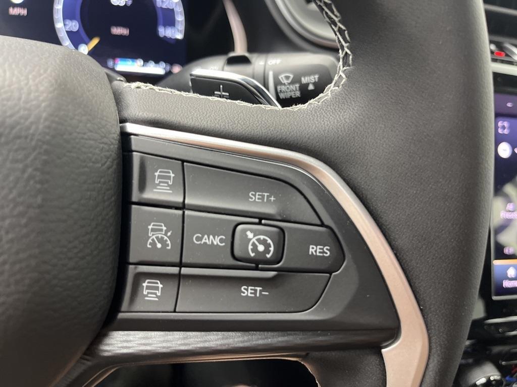 new 2025 Jeep Grand Cherokee L car, priced at $36,000
