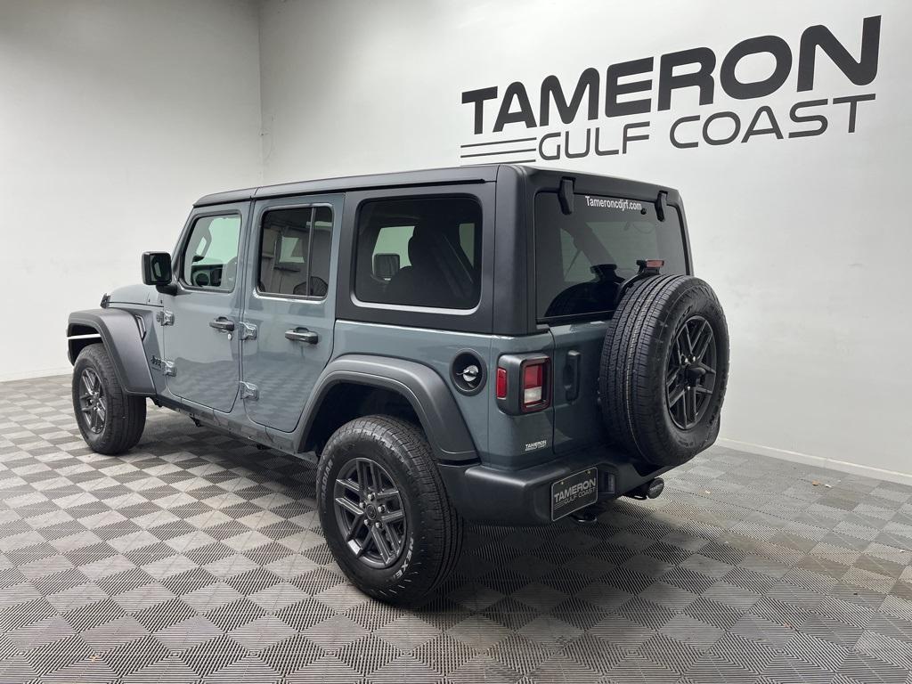 new 2025 Jeep Wrangler car, priced at $50,070