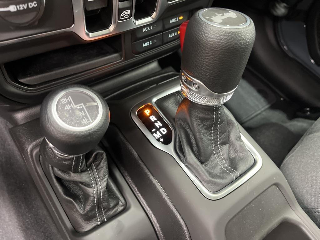 new 2025 Jeep Wrangler car, priced at $50,070